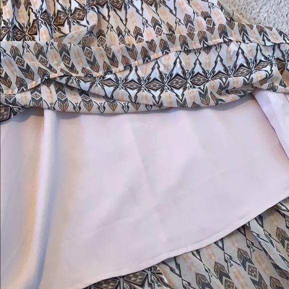 Tribal print hi-lo maxi, size M - Picture 5 of 5